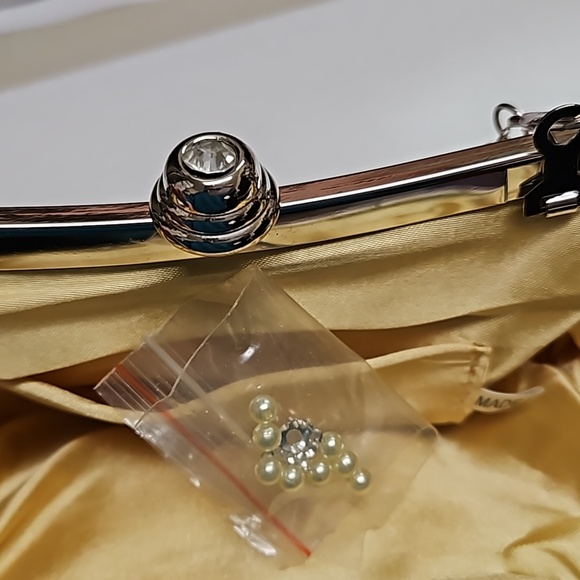 NWOT Evening Clutch - Picture 11 of 11